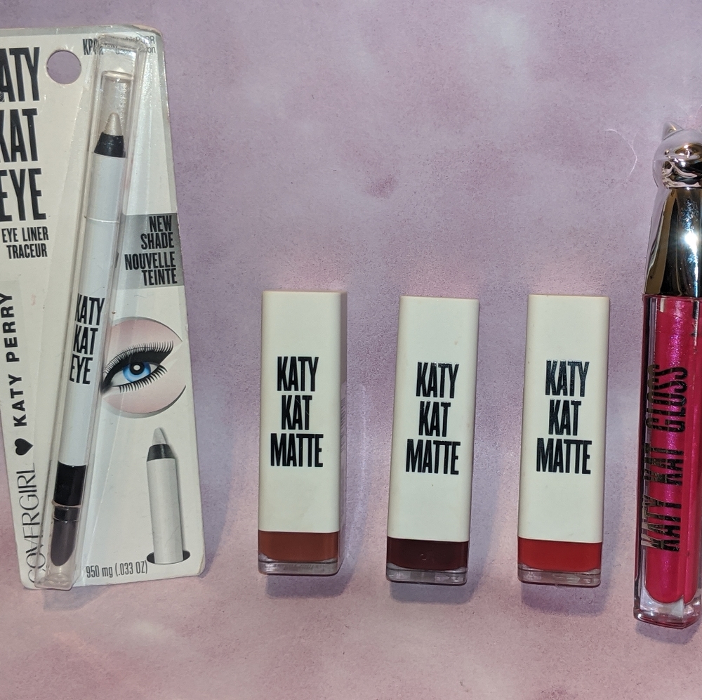 Makeup Katy Kat Covergirl